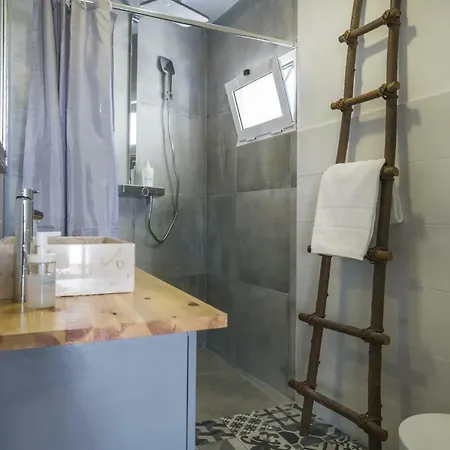 Artsy Chalets By Be@home Chalet Cascais