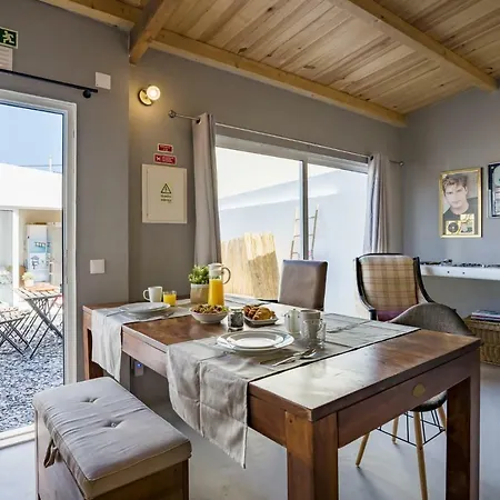 Artsy Chalets By Be@home